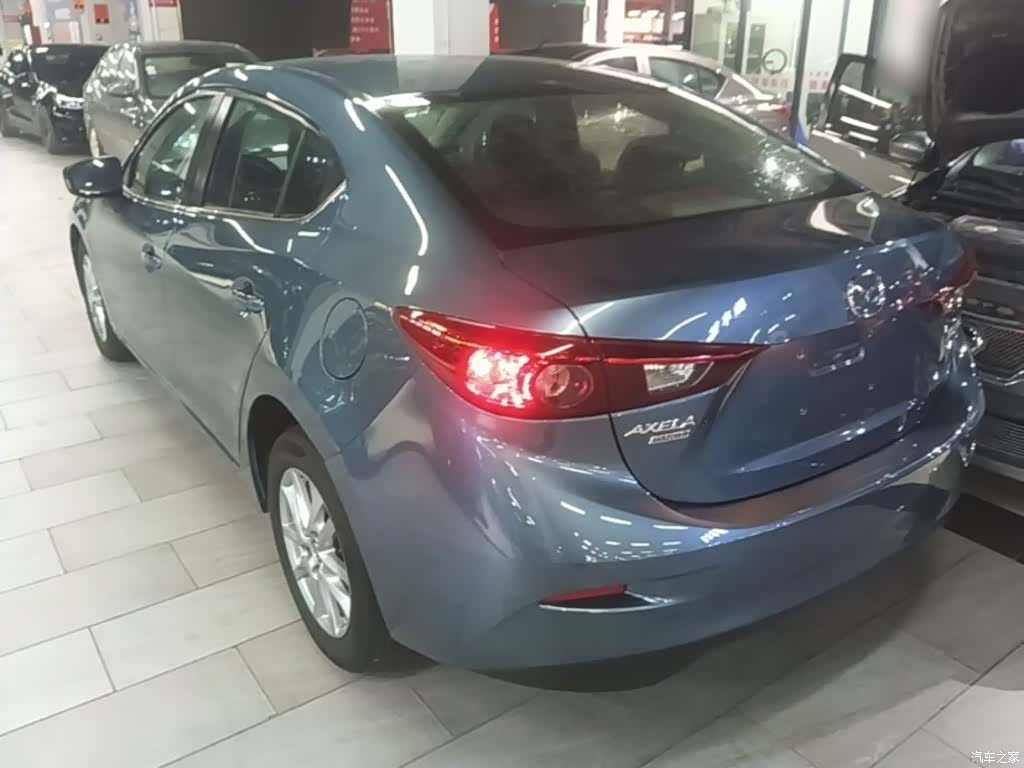 Mazda Mazda3, 2017 все фото