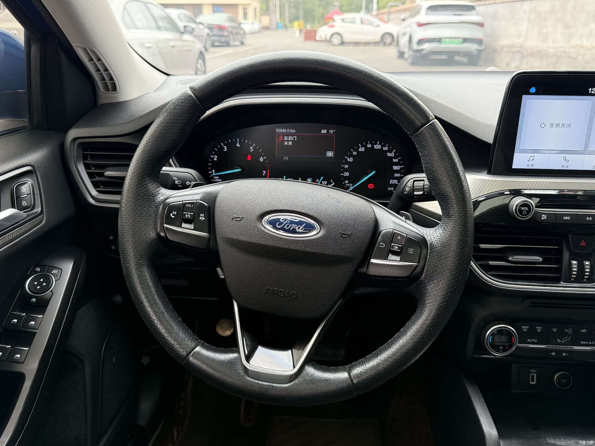 Ford Focus, 2019 14