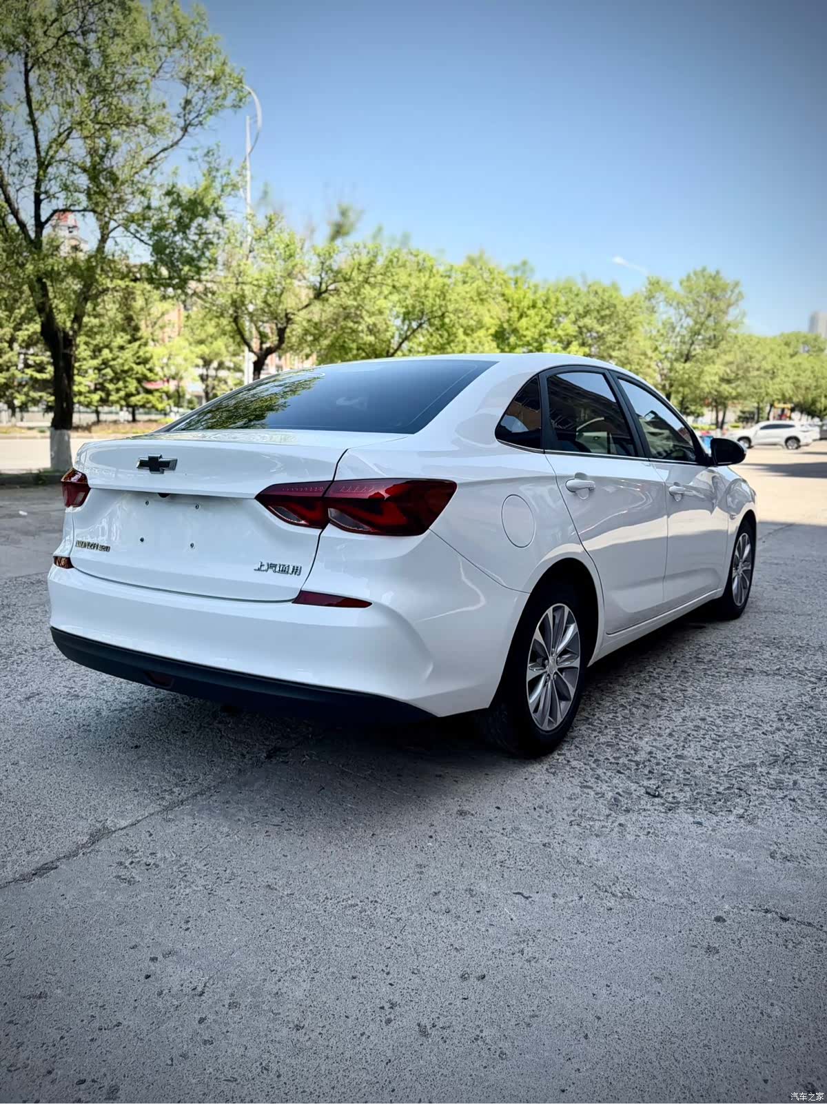 Chevrolet 320, 2022 6