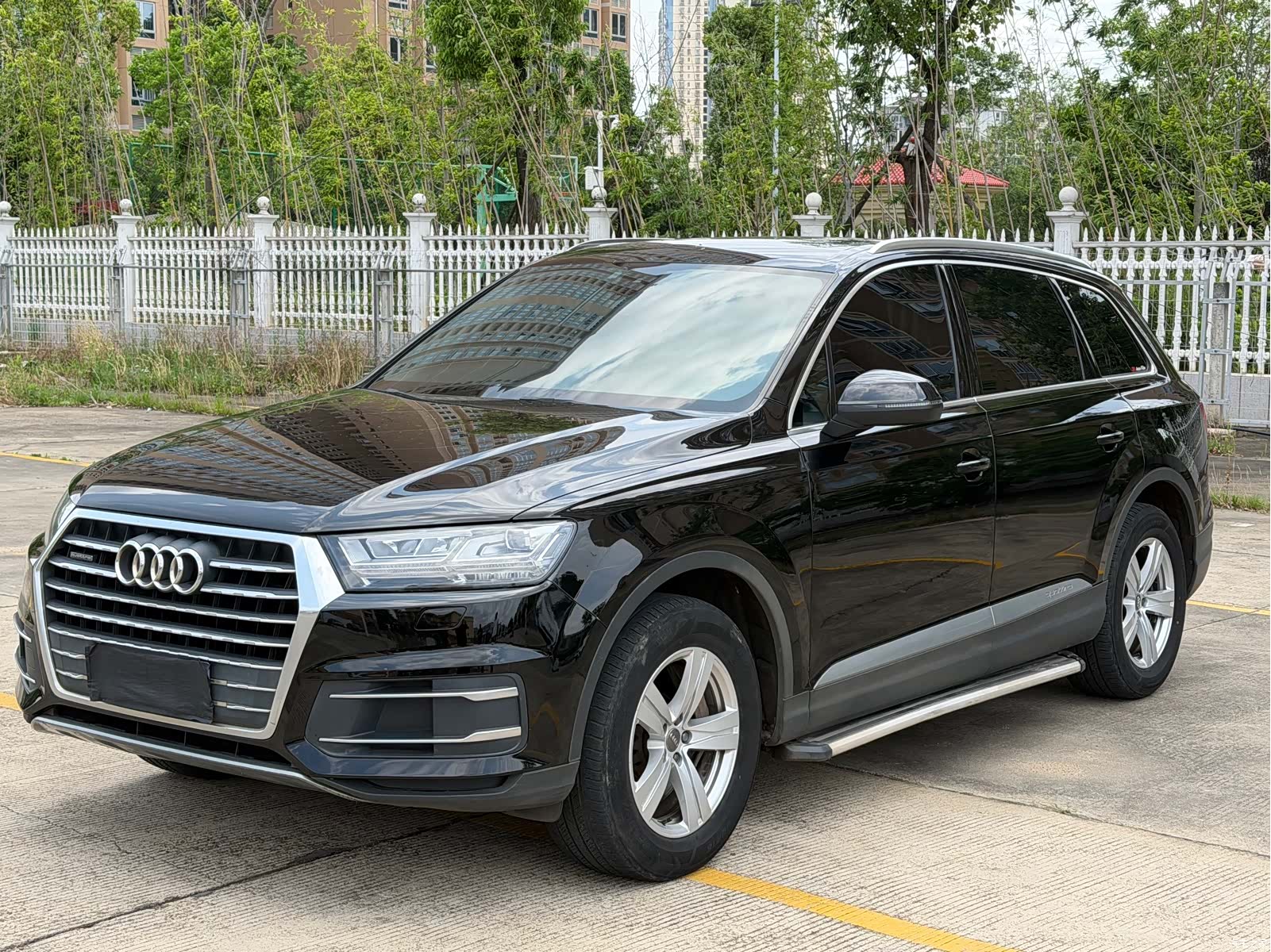 Audi Q7, 2016 1