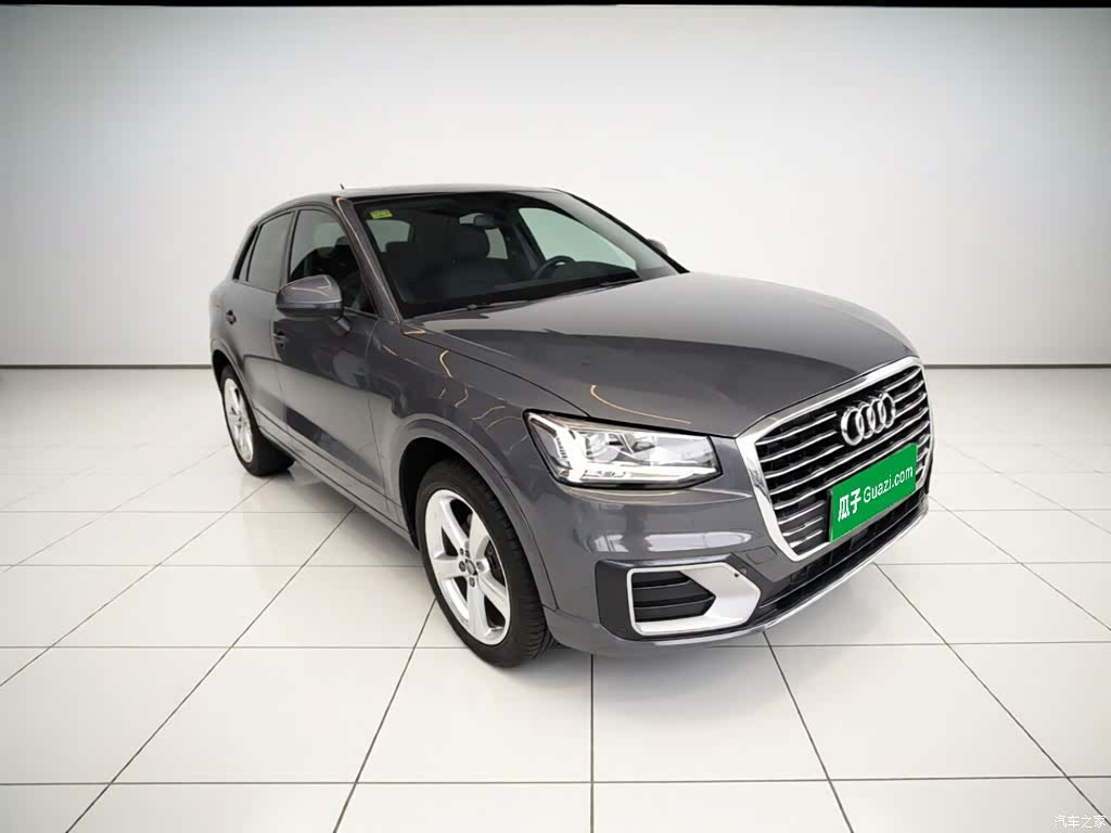 Audi Q2L, 2021 4