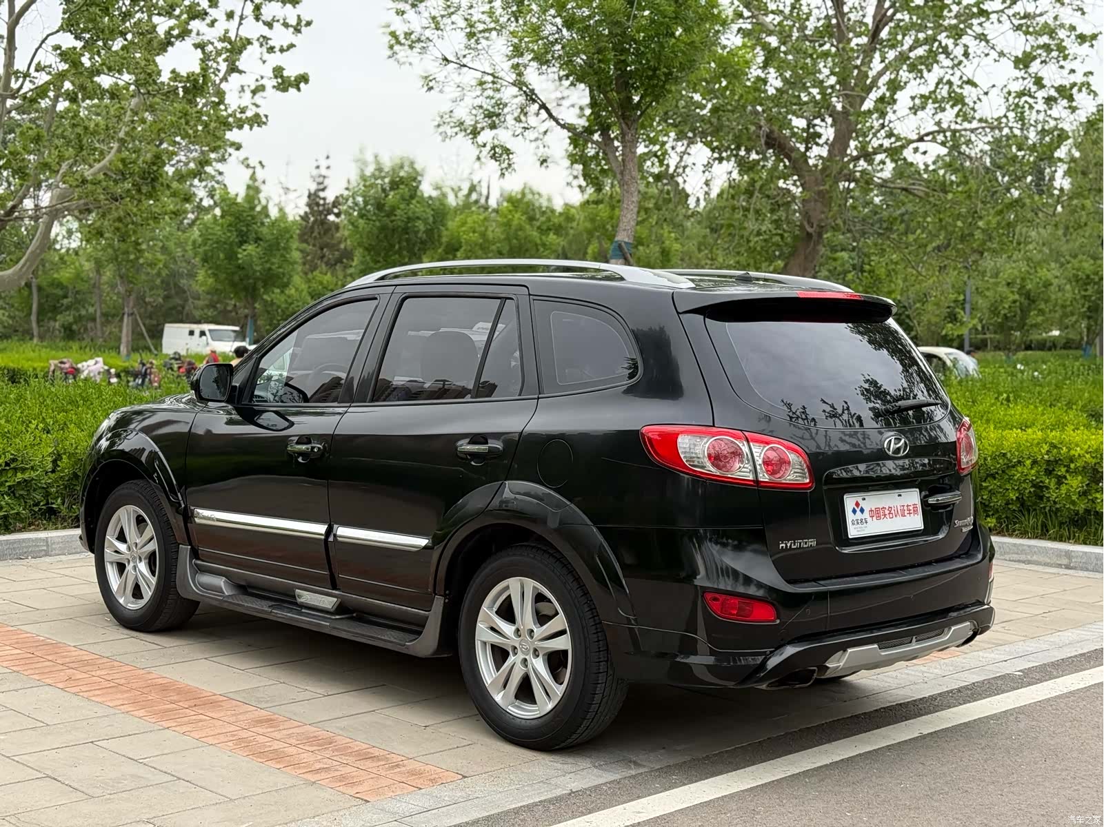 Hyundai Santa Fe, 2010 19