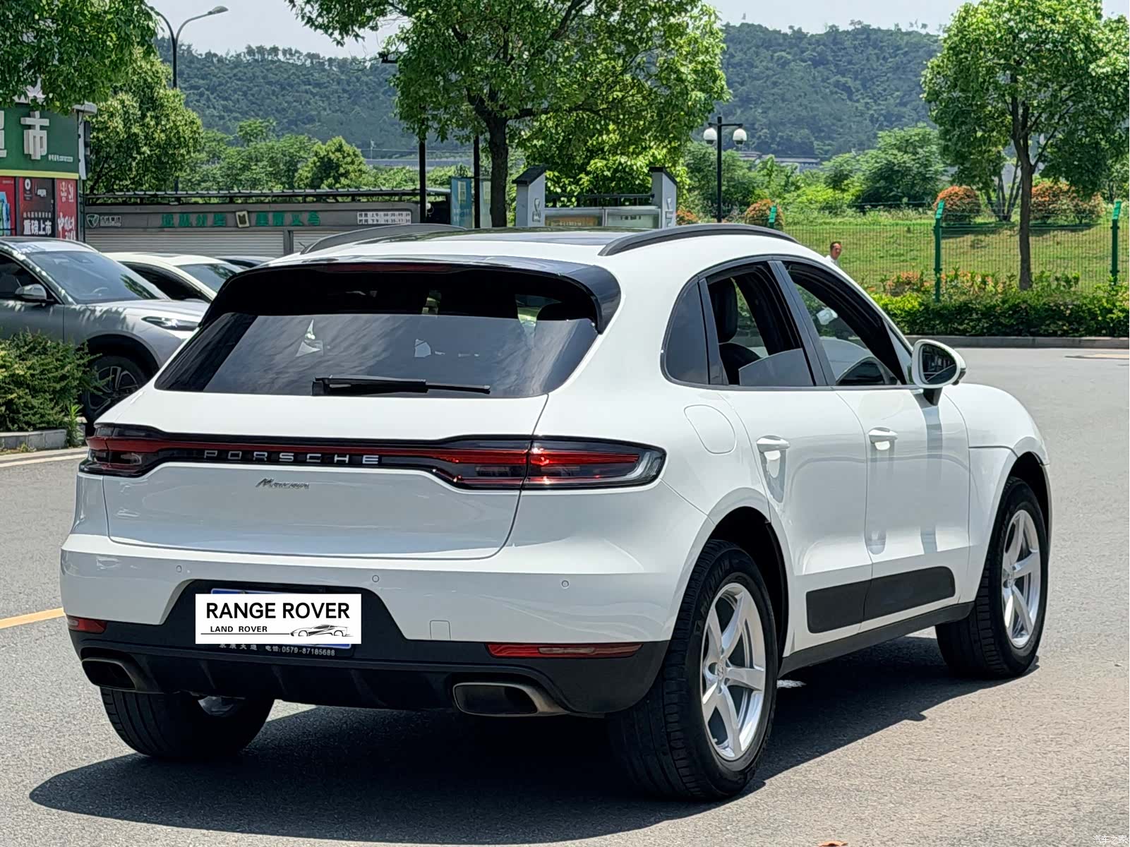 Porsche Macan, 2020 3