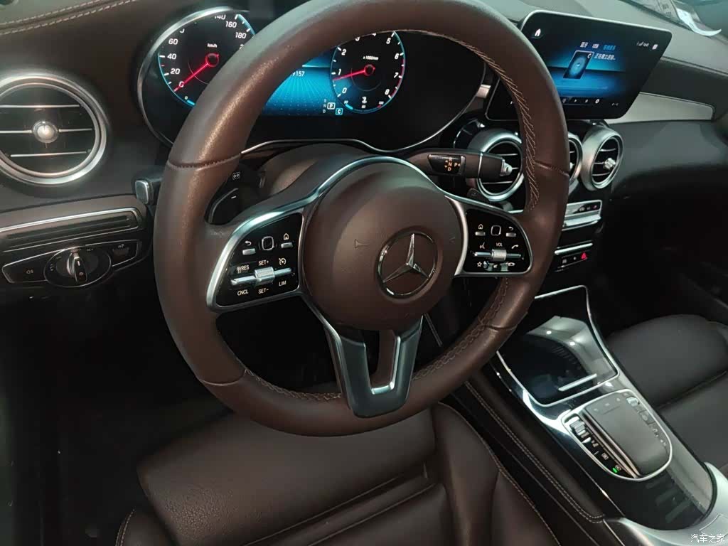 Mercedes-Benz GLC, 2020 11