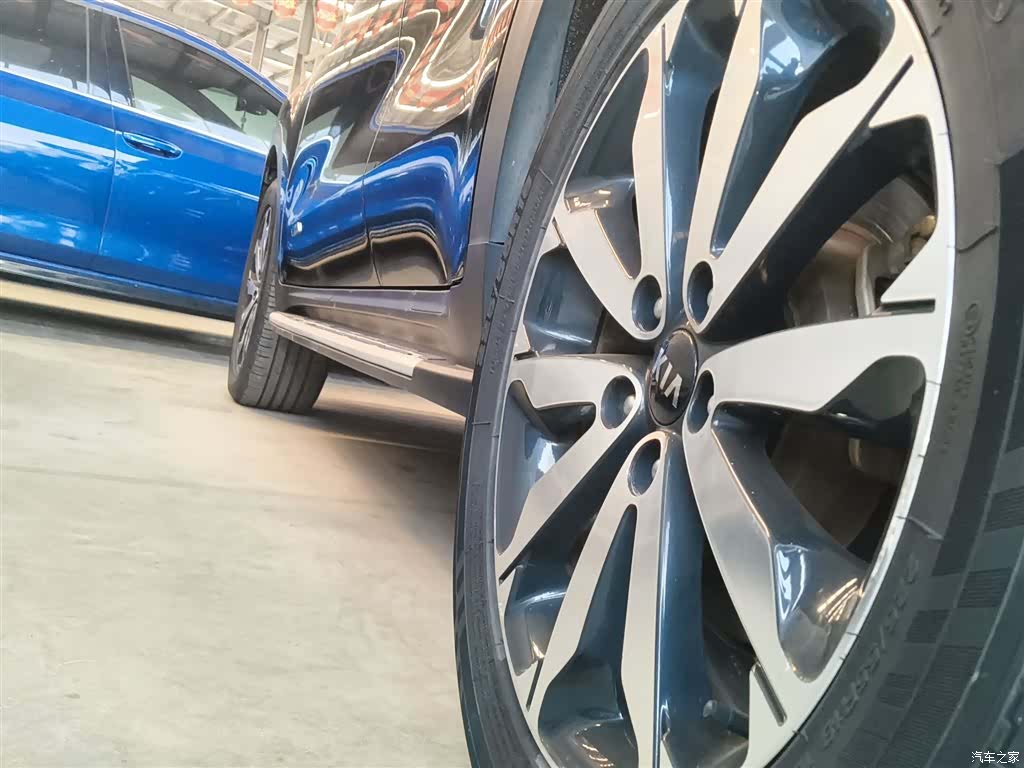 Kia KX5, 2016 21