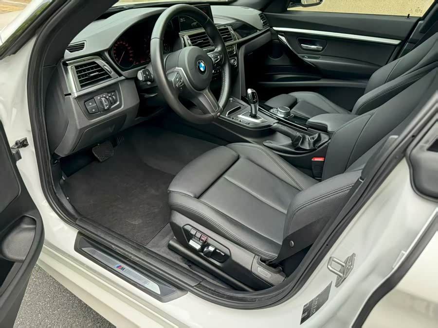 BMW 3 Series GT 2021, фото 7