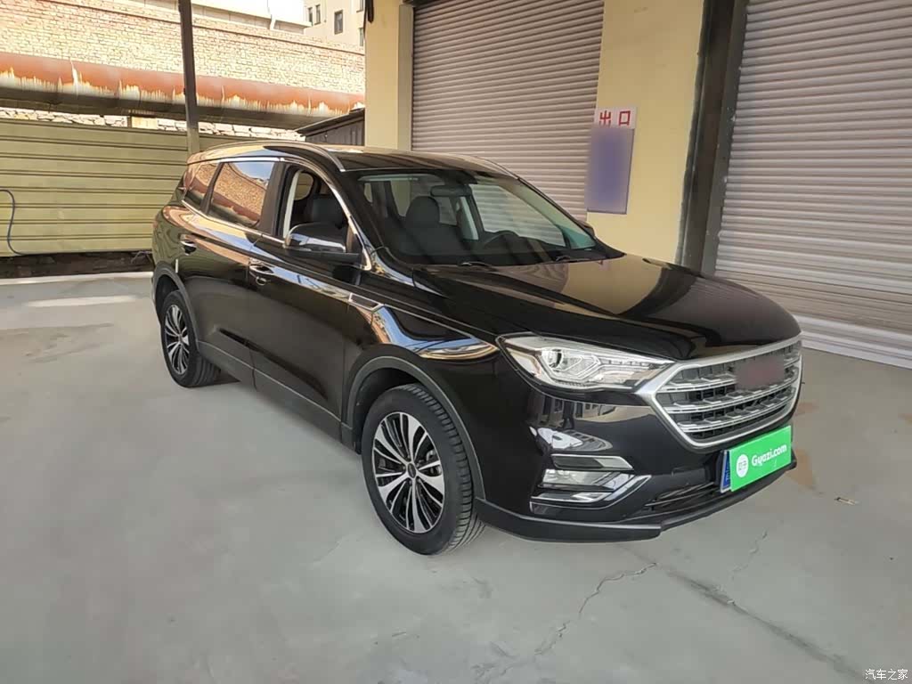 Sinotruk U70, 2020 4