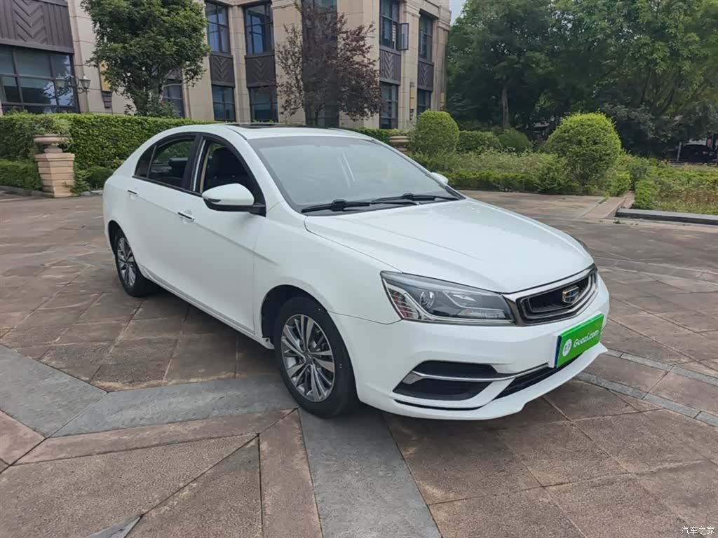 Geely Emgrand, 2018 4