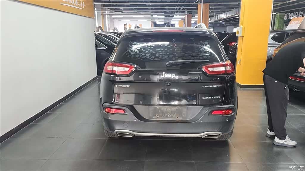 Jeep Cherokee, 2018 все фото