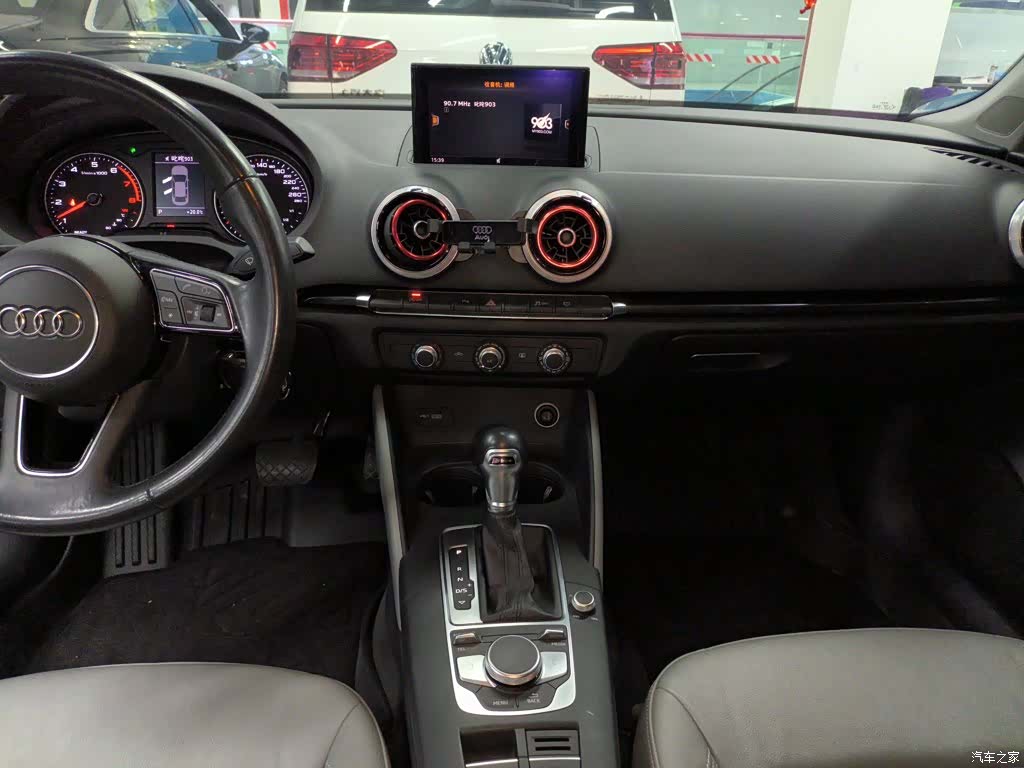 Audi A3, 2018 13