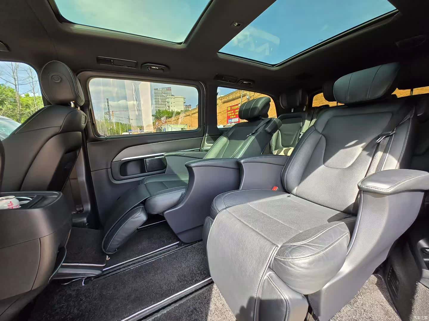 Mercedes-Benz V-Class, 2019 4