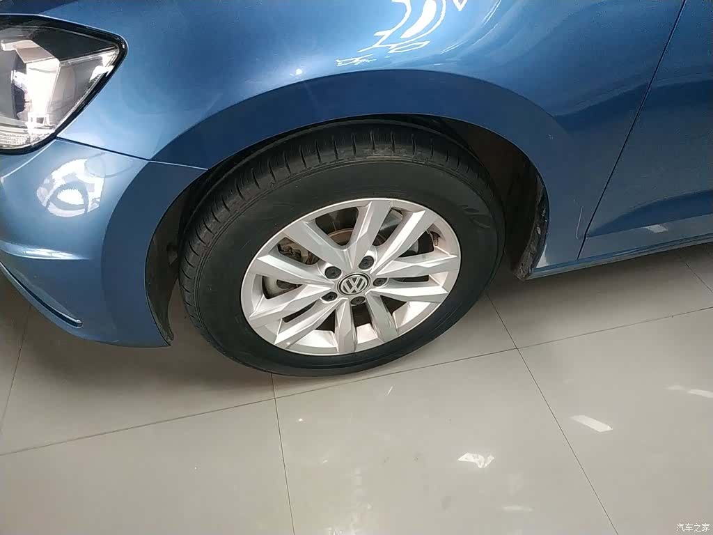 Volkswagen L, 2016 23