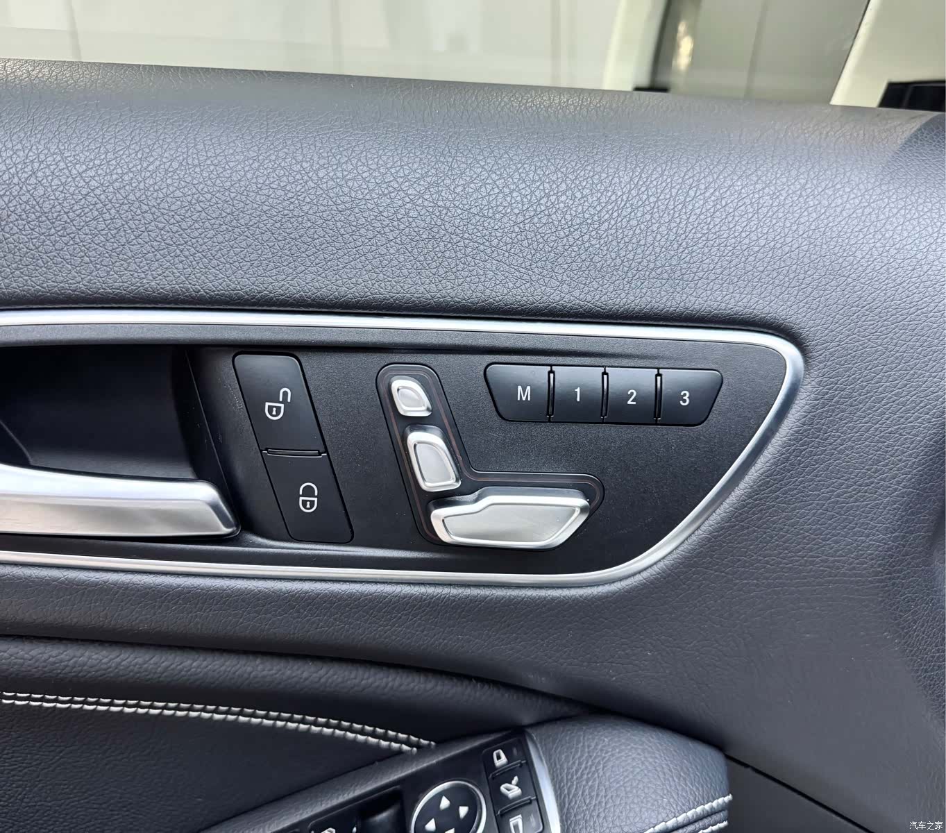 Mercedes-Benz GLA, 2017 11