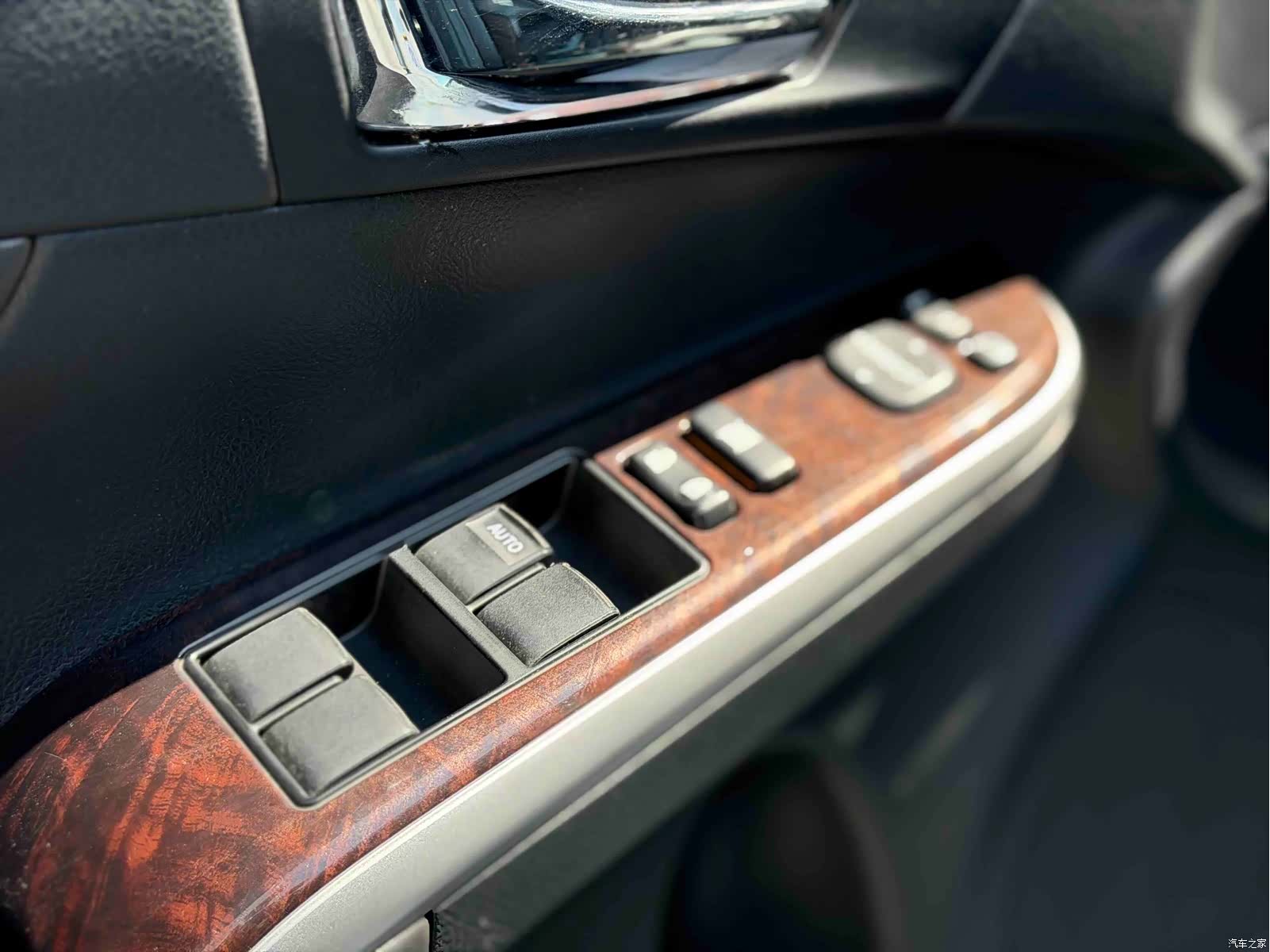 Toyota Camry, 2016 11