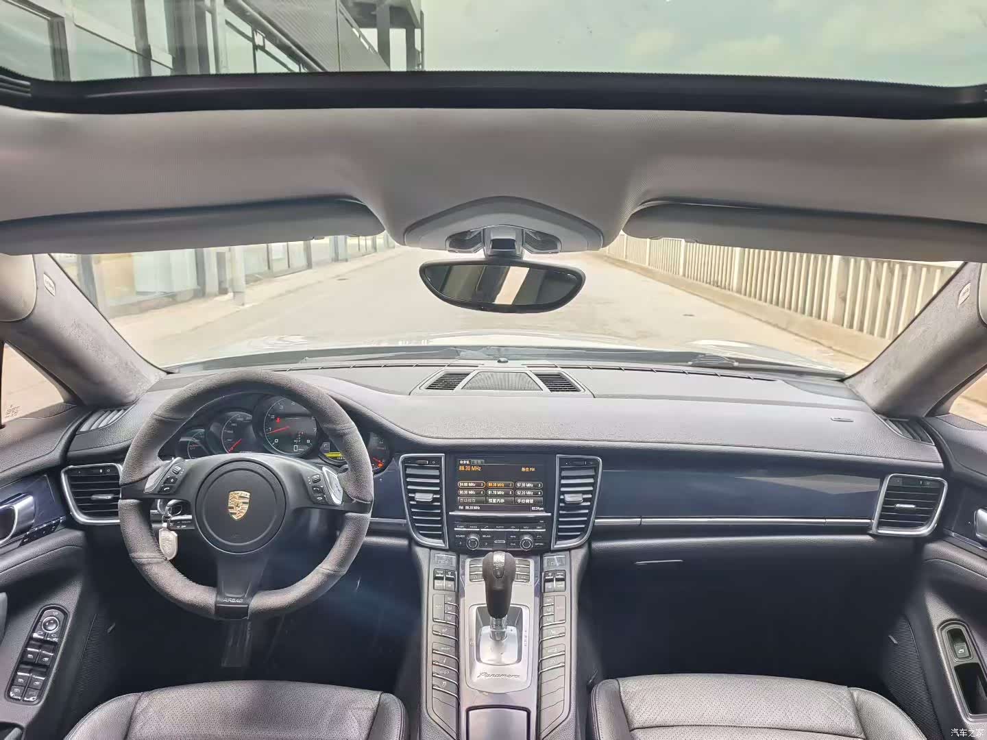 Porsche Panamera, 2013 8