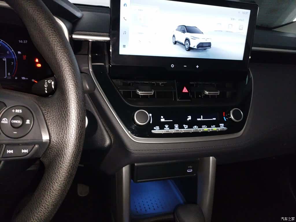 Toyota Frontlander, 2023 9
