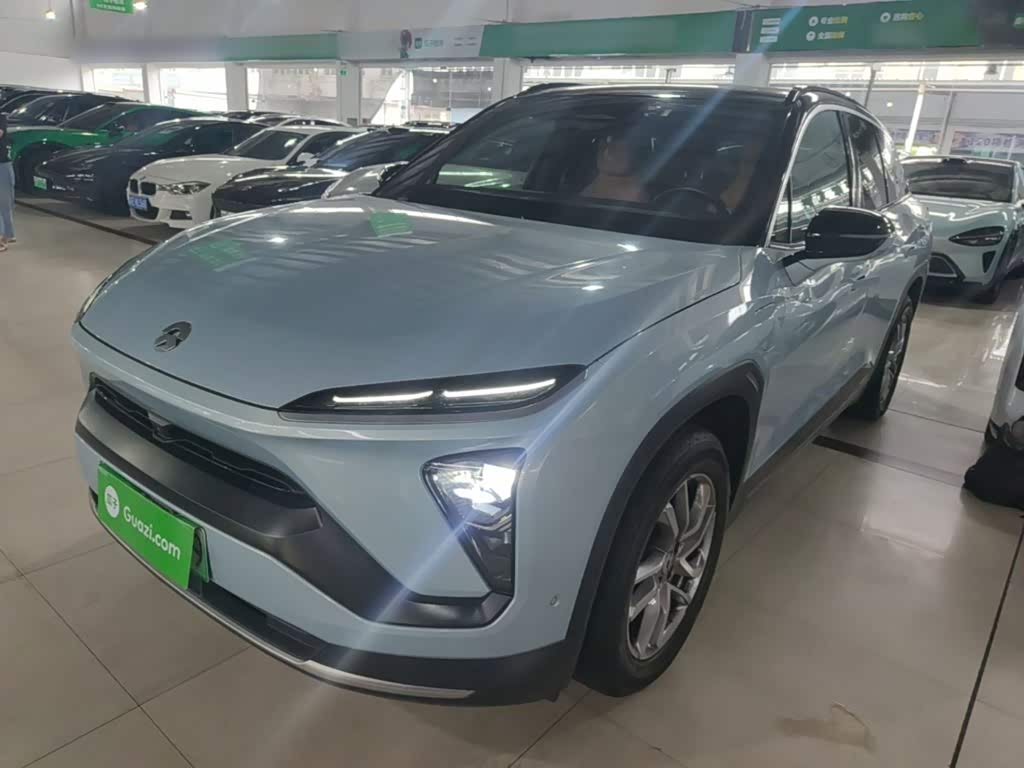 NIO ES6