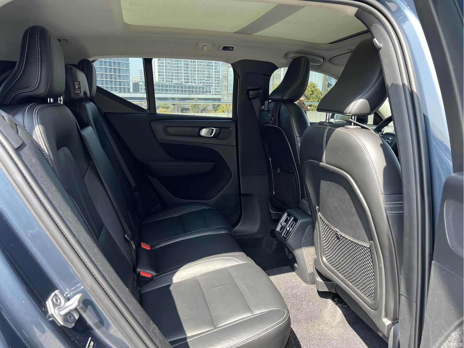 Volvo XC40, 2019 9