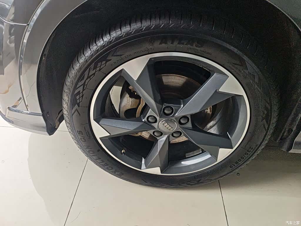 Audi Q3, 2020 23