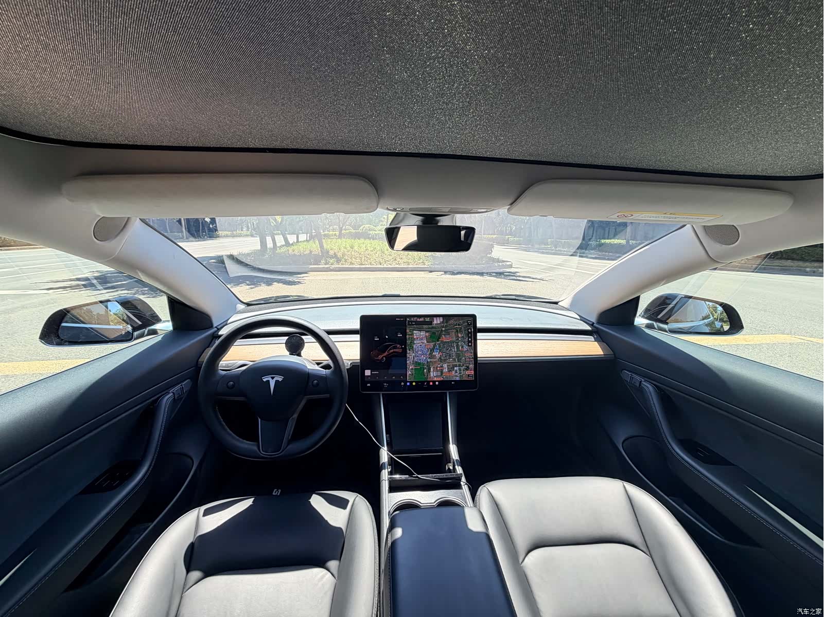 Tesla Model 3, 2021 6