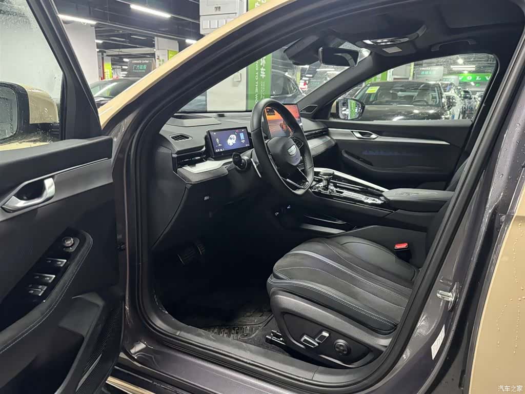 Geely Preface, 2024 4