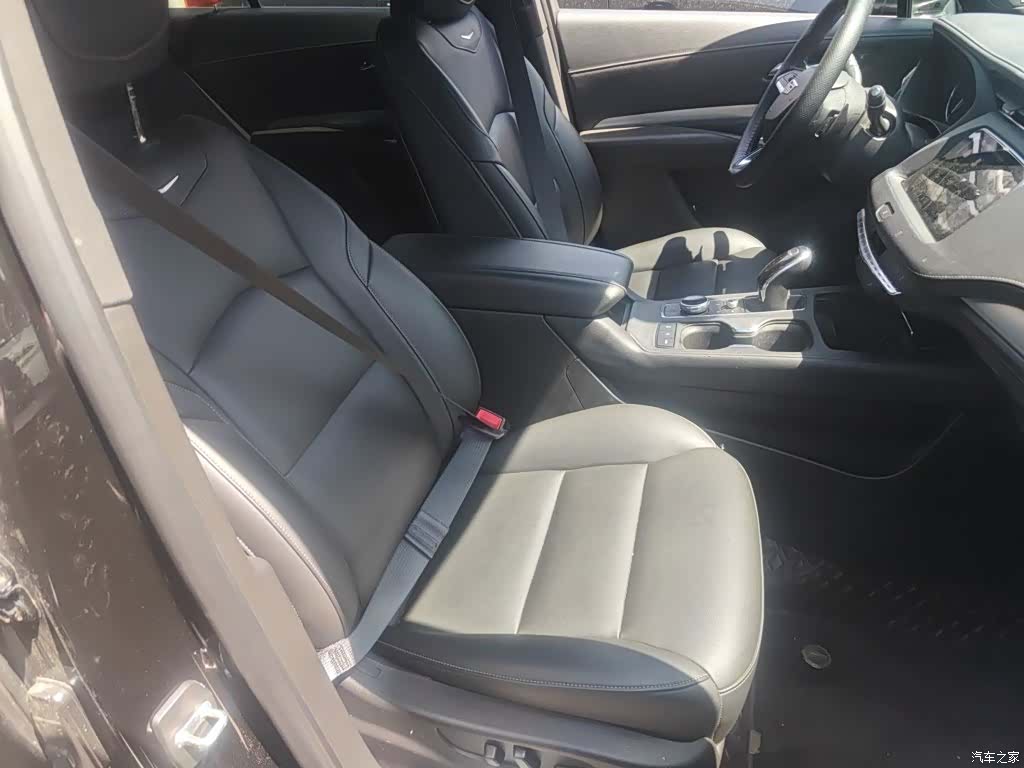 Cadillac XT4, 2019 25