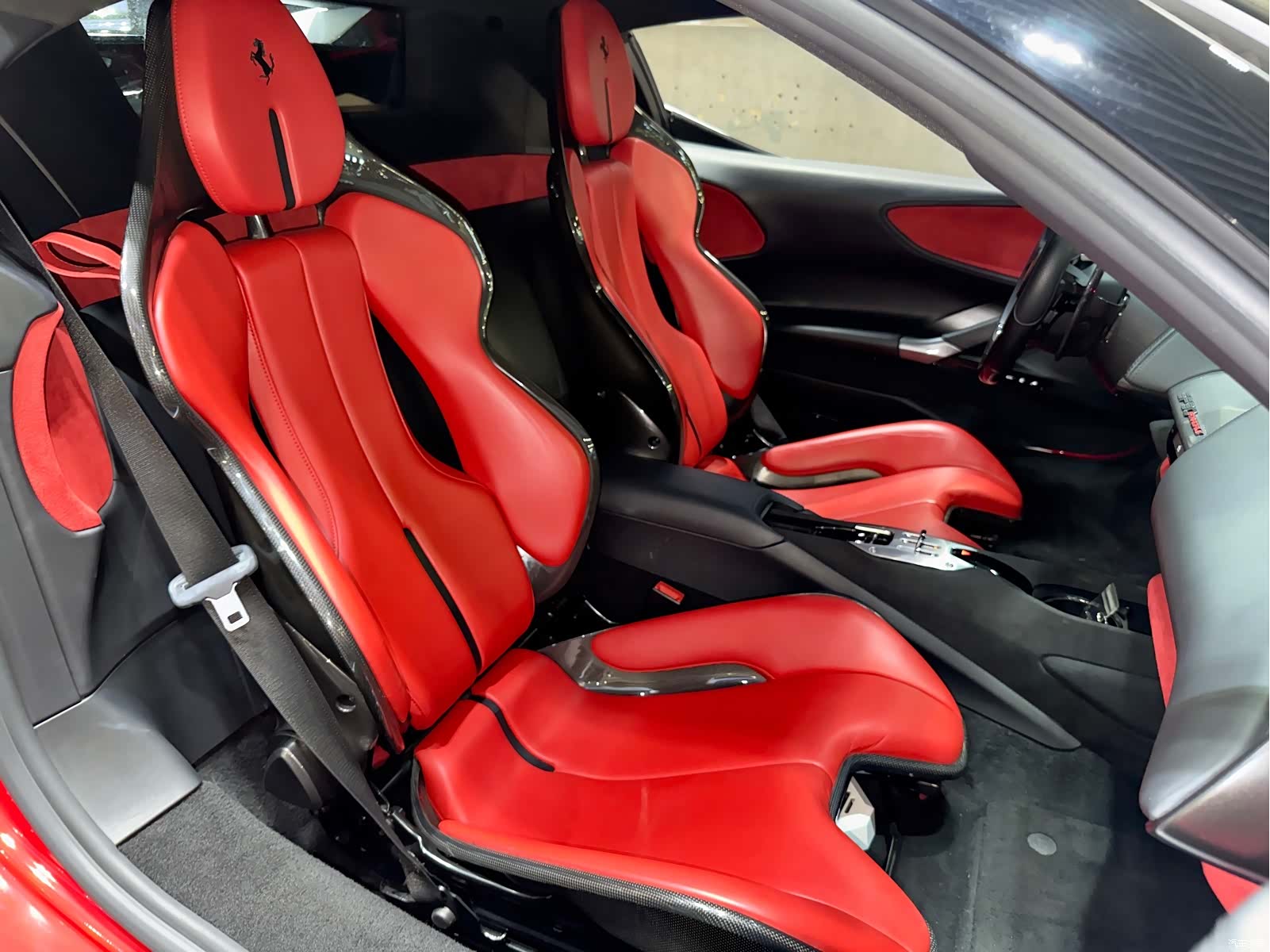 Ferrari SF90, 2023 19