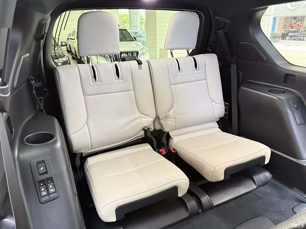 Lexus GX, 2024 27