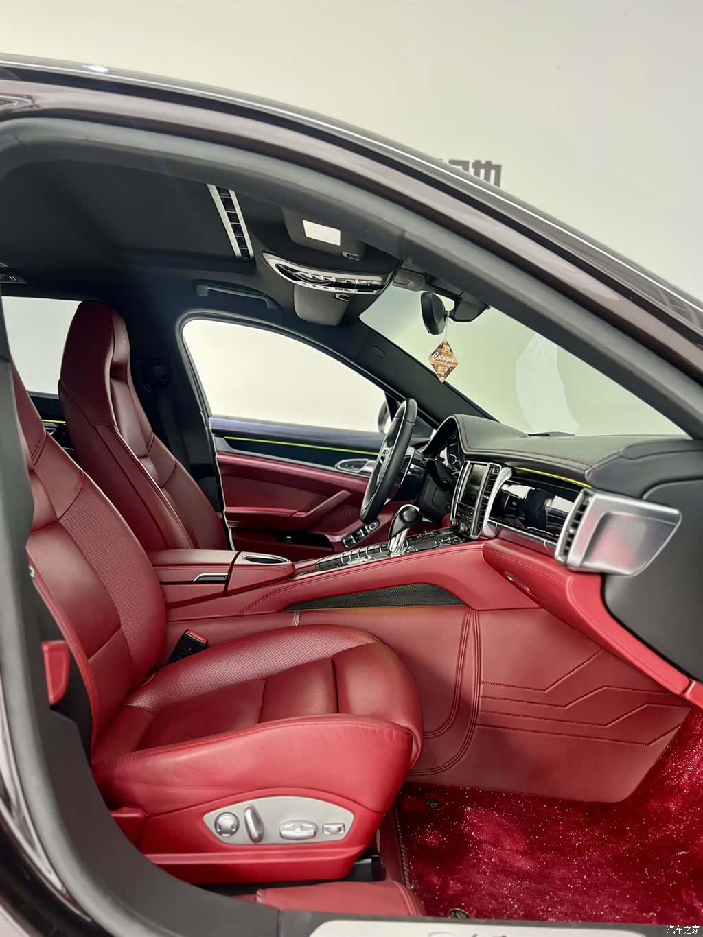 Porsche Panamera, 2016 9