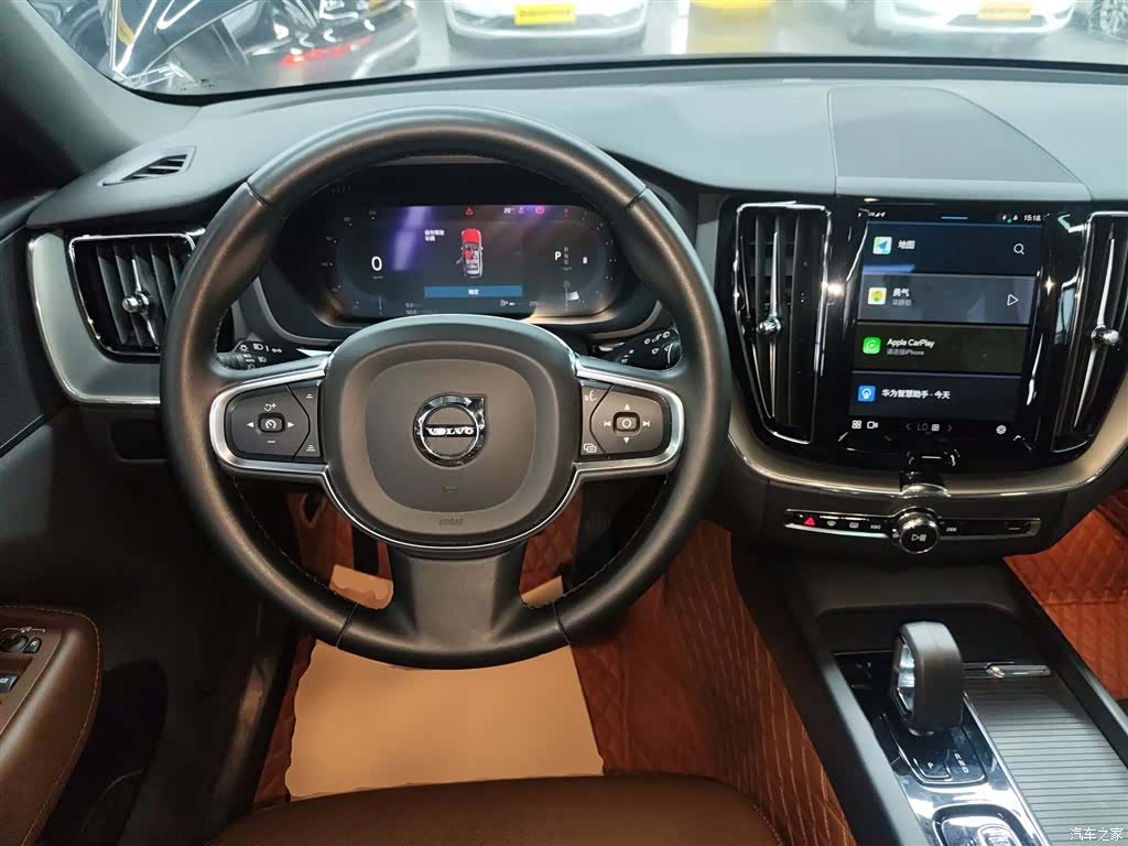 Volvo XC60, 2023 11