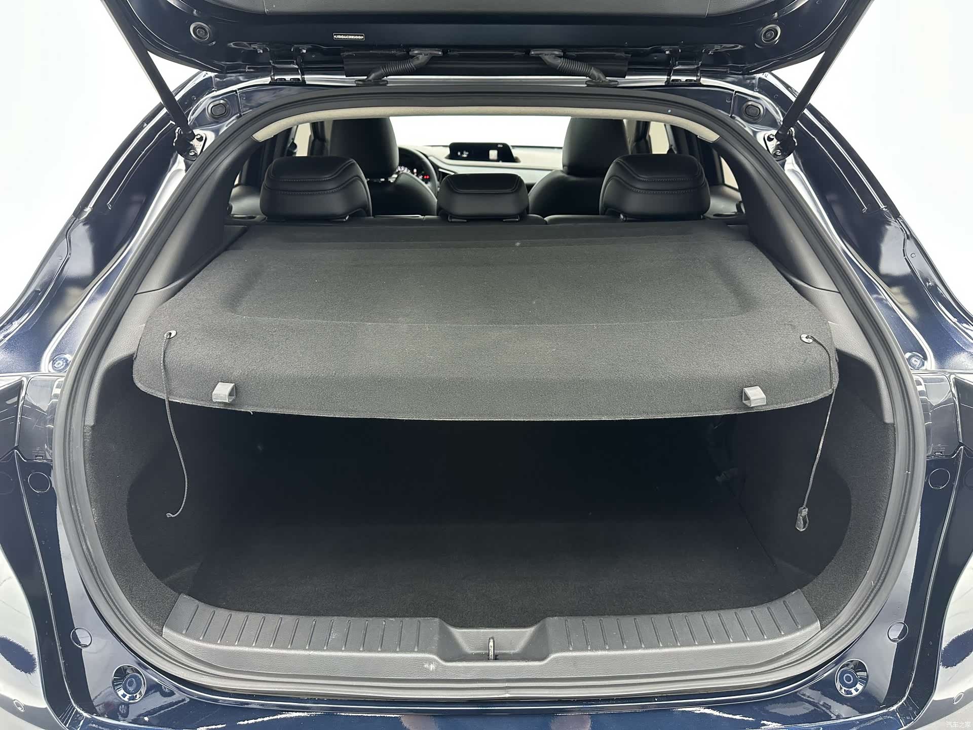 Mazda CX-30, 2022 17