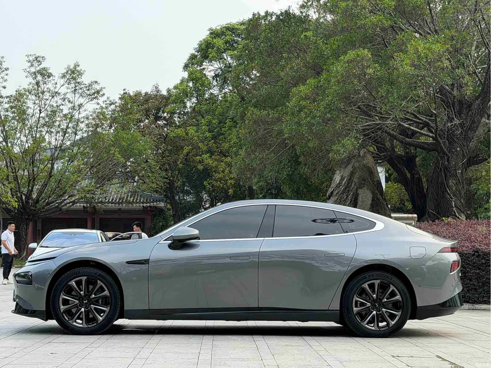 Xpeng P7, 2021 4