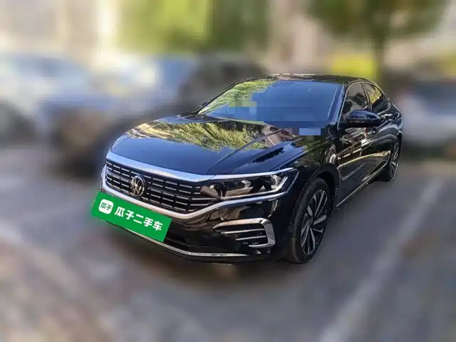 Volkswagen Passat 2022 — купить из Китая под заказ