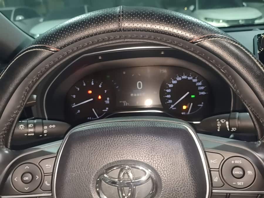 Toyota Avalon 2023, фото 15