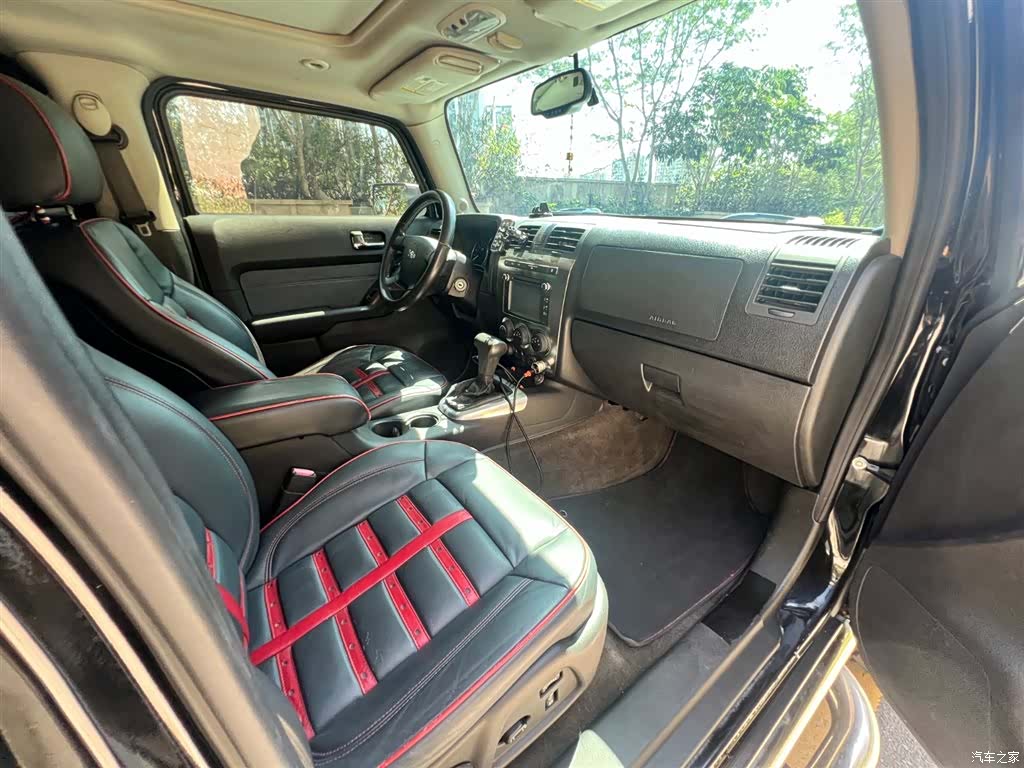 Hummer H3, 2009 все фото