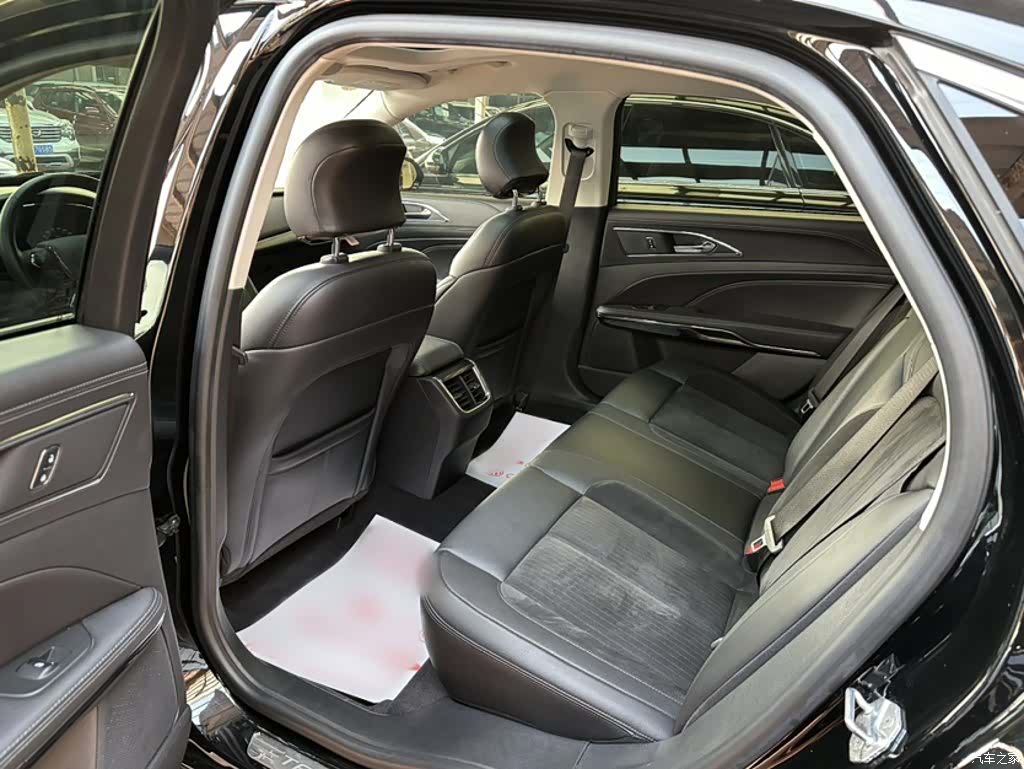 Ford Taurus, 2021 12