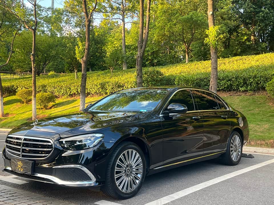 Mercedes-Benz E-class Mercedes-Benz E-class