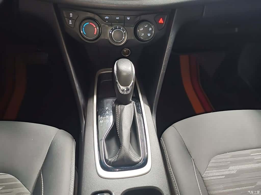 Chevrolet 320, 2019 14