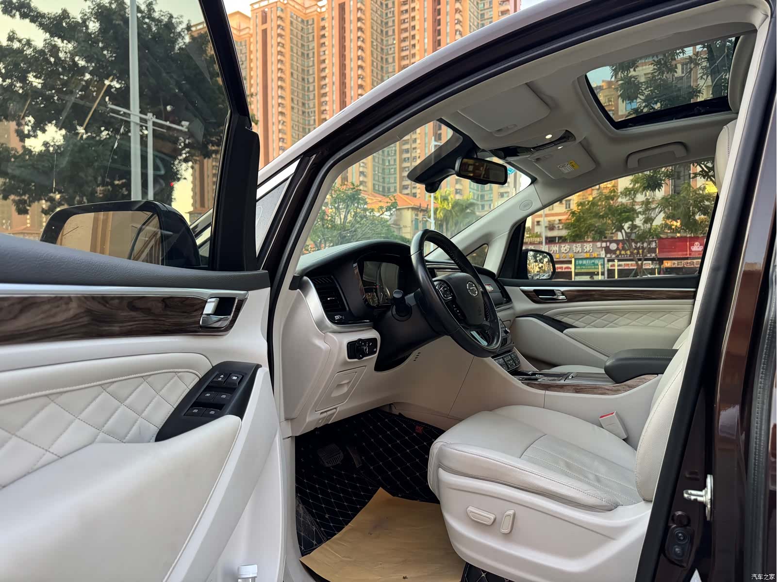 Trumpchi M8, 2019 7