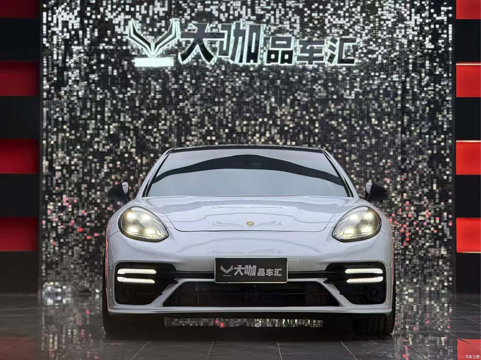 Porsche Panamera, 2010 2