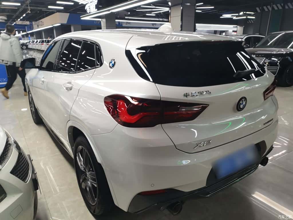 BMW X2, 2023 все фото