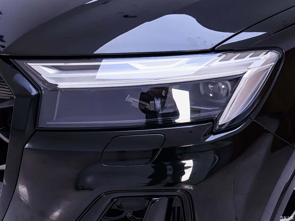 Audi Q7, 2026 4