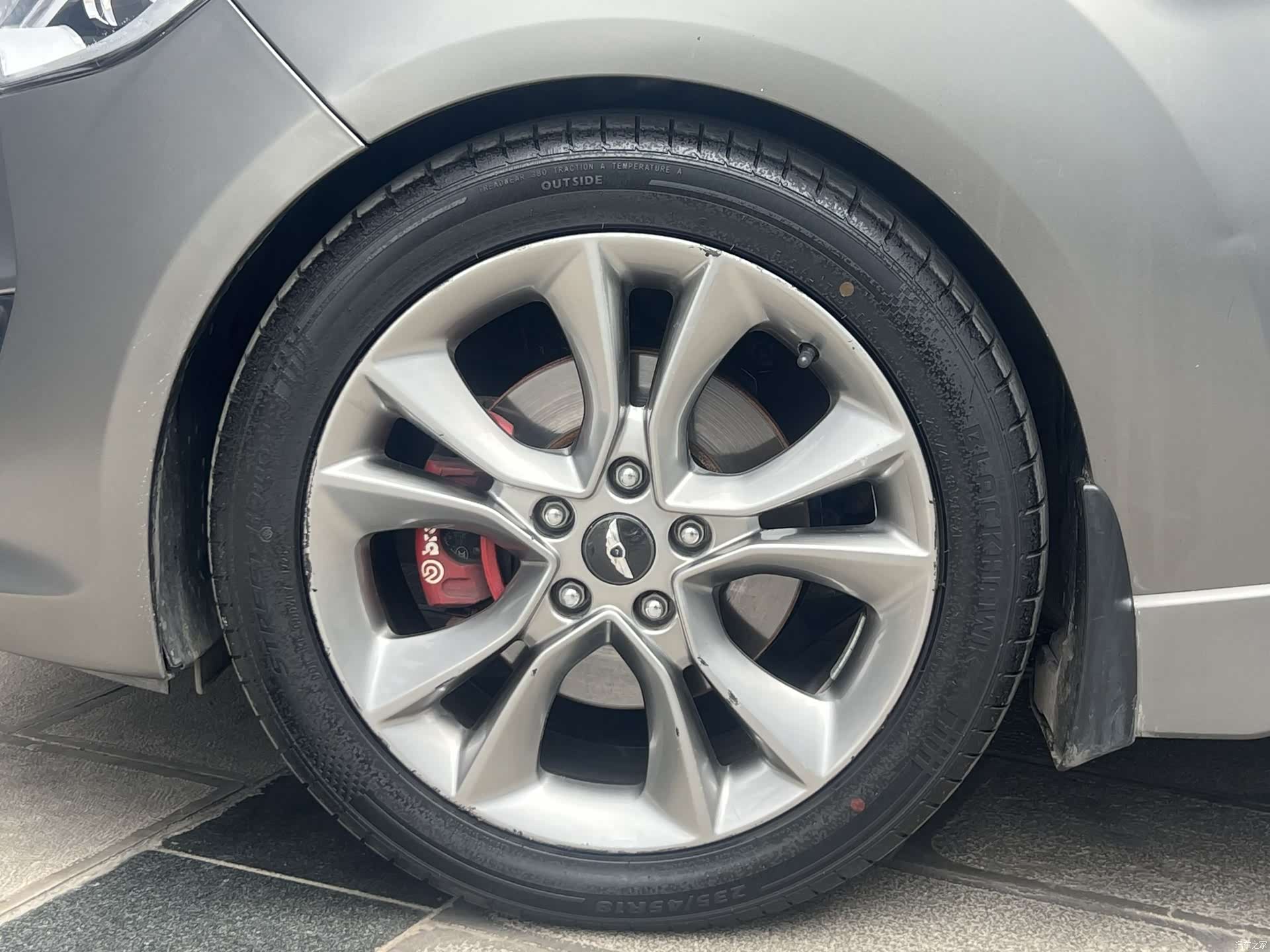 Hyundai Veloster, 2017 18
