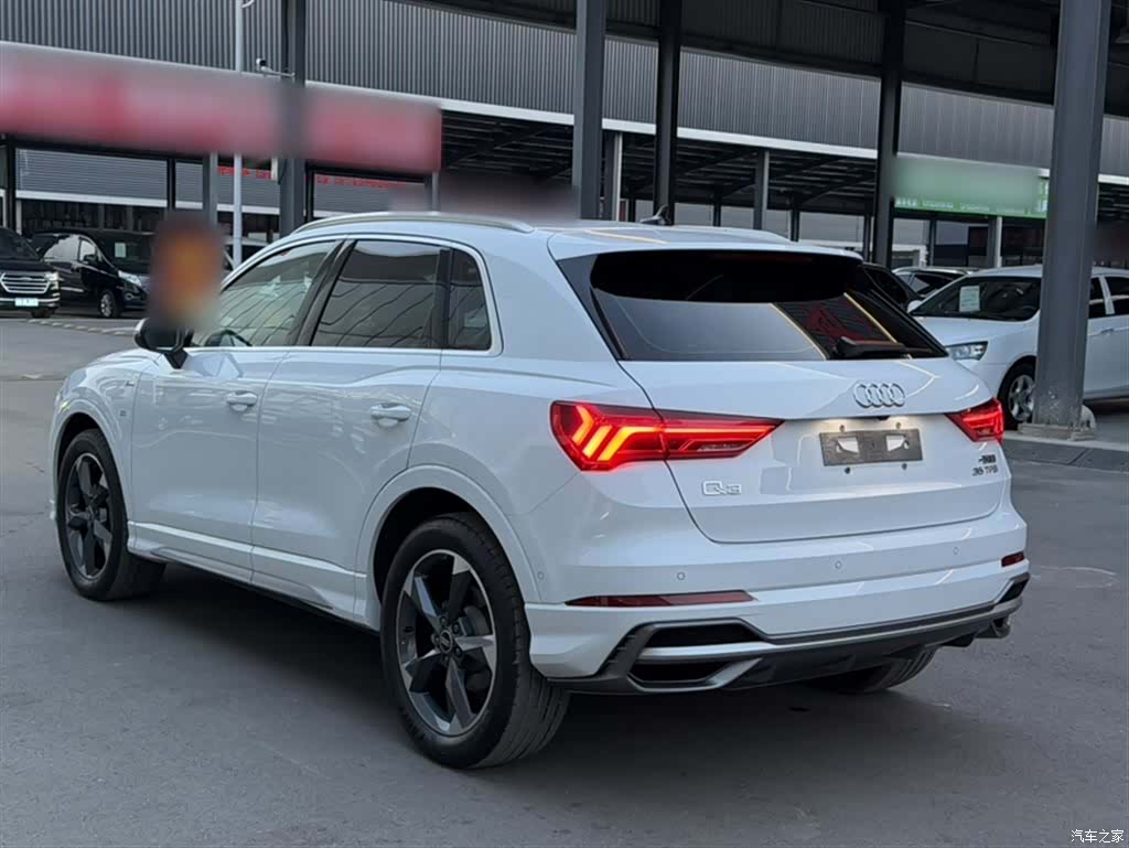 Audi Q3, 2022 8