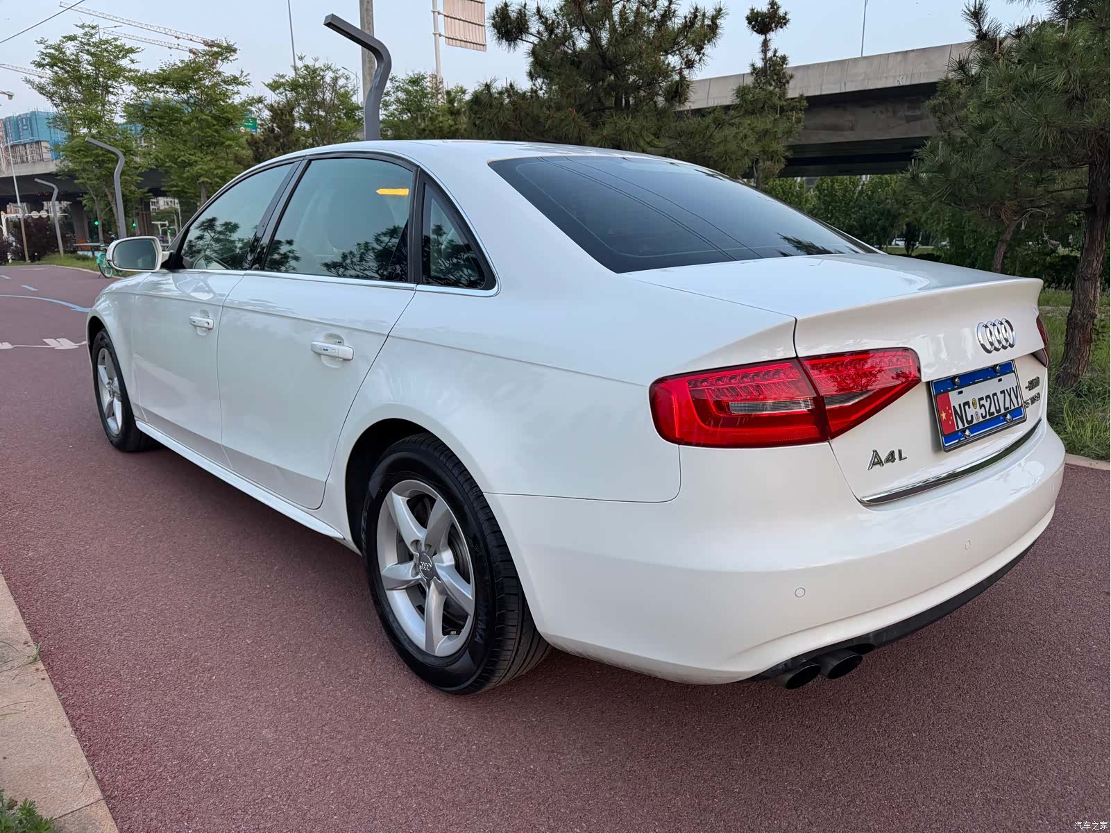 Audi A4L, 2013 8