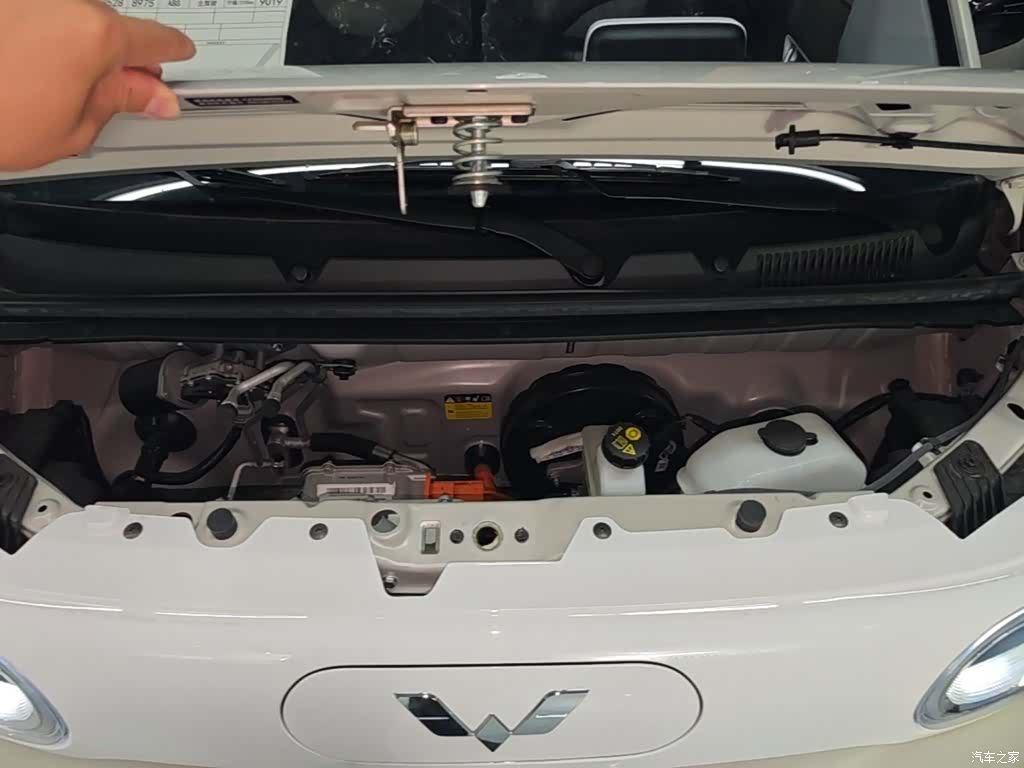 Wuling MINIEV, 2026 20