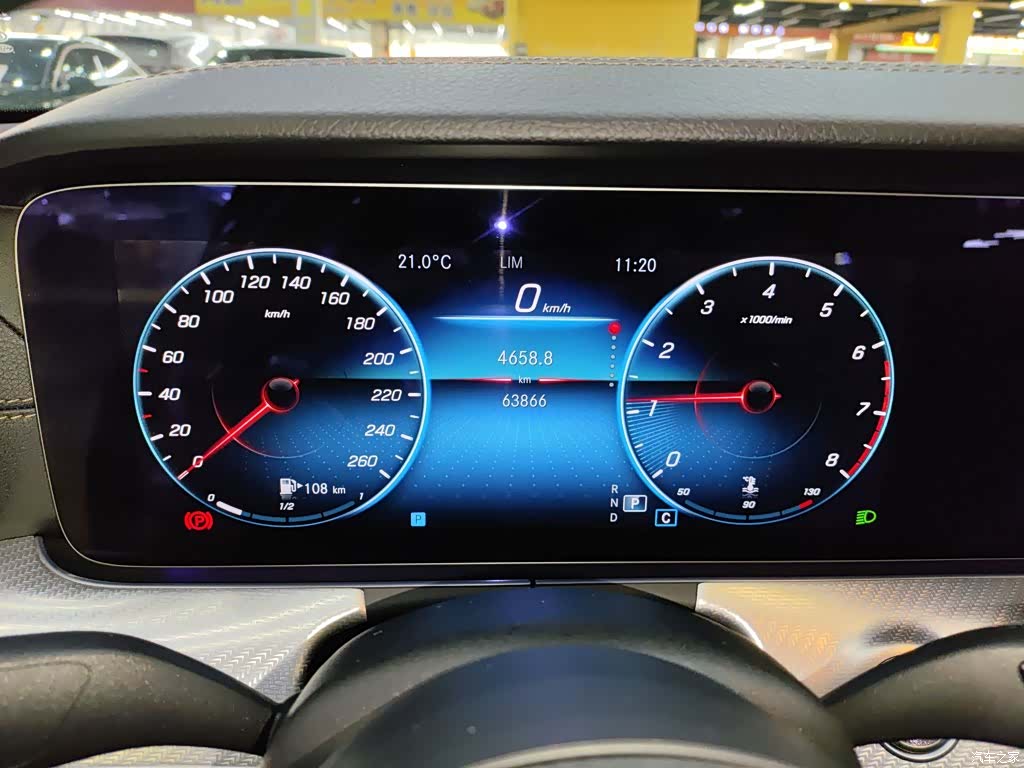 Mercedes-Benz E-Class, 2022 4