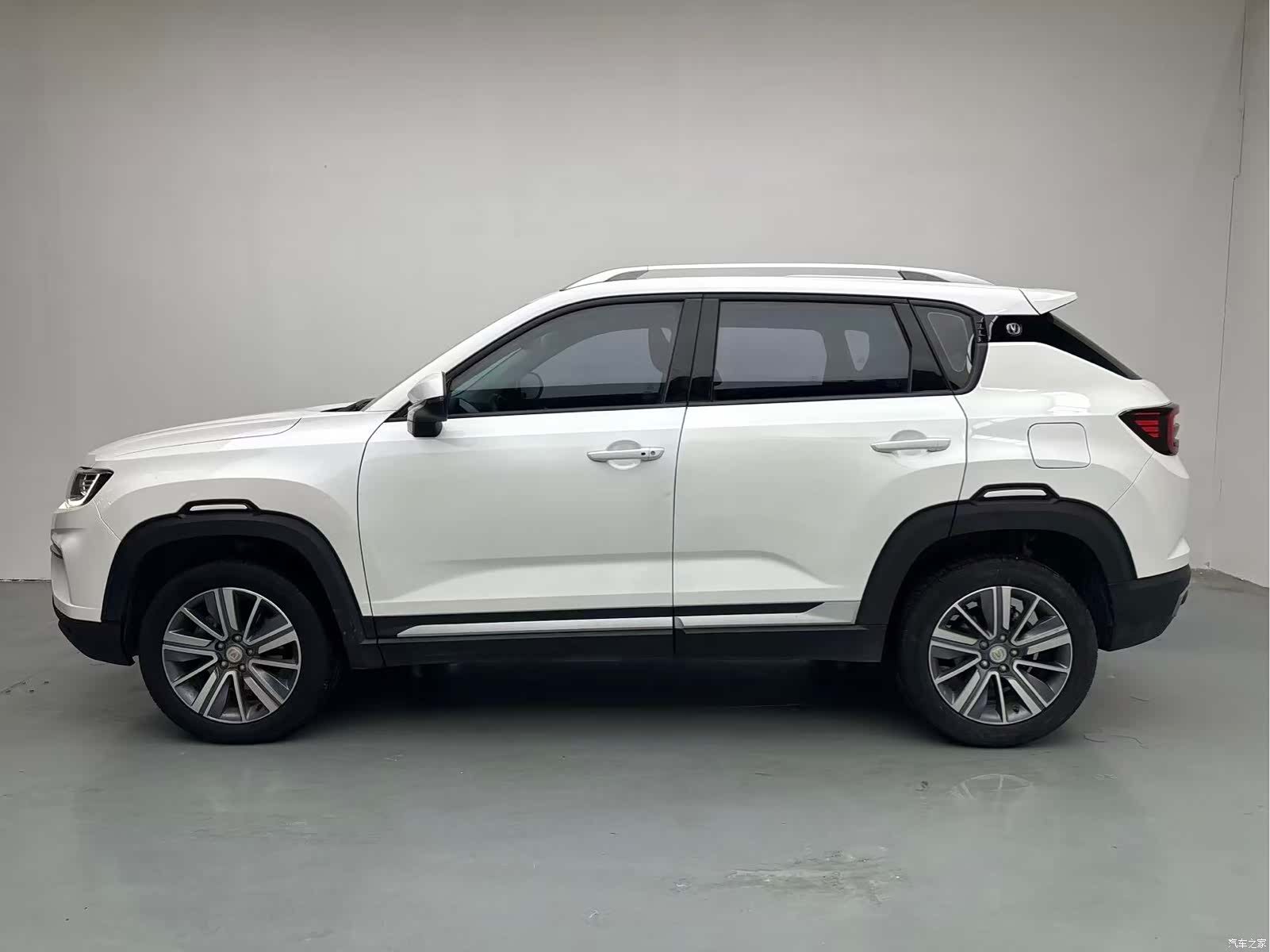 Changan CS35, 2020 3