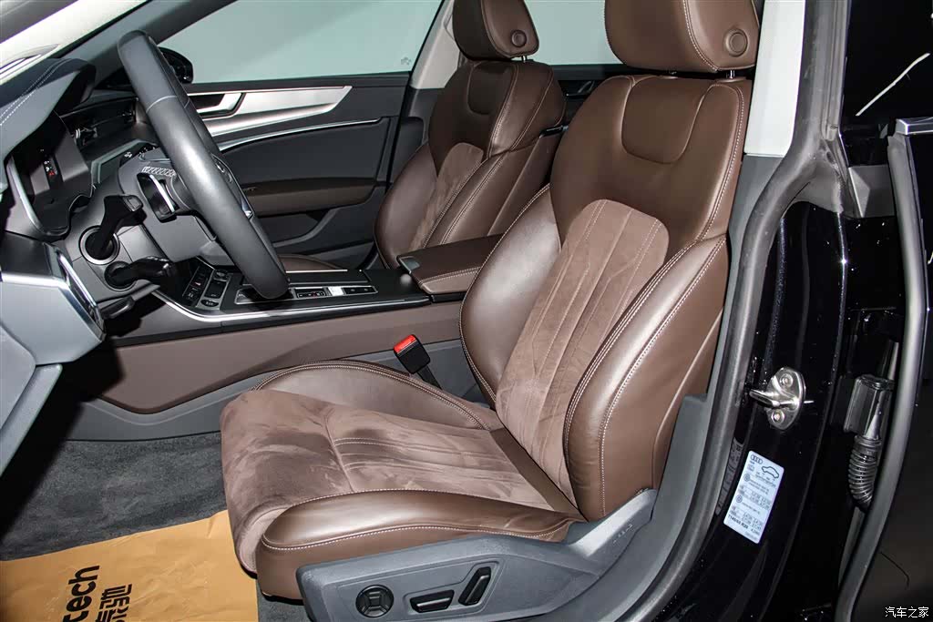 Audi A7L, 2024 18
