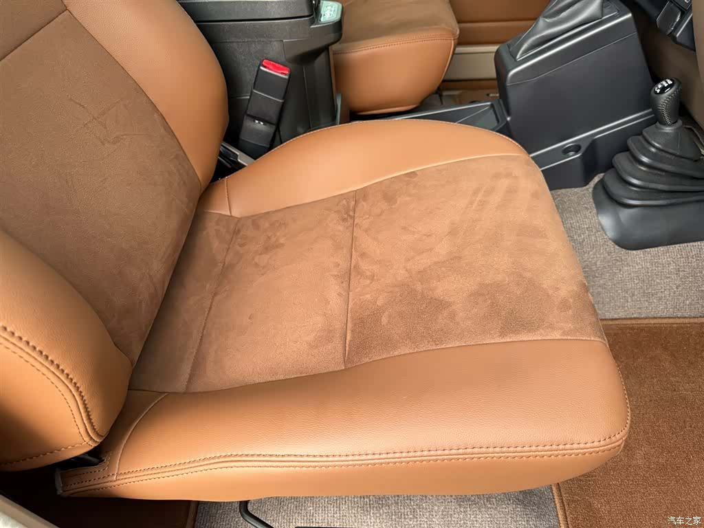 Toyota Land Cruiser, 2026 24